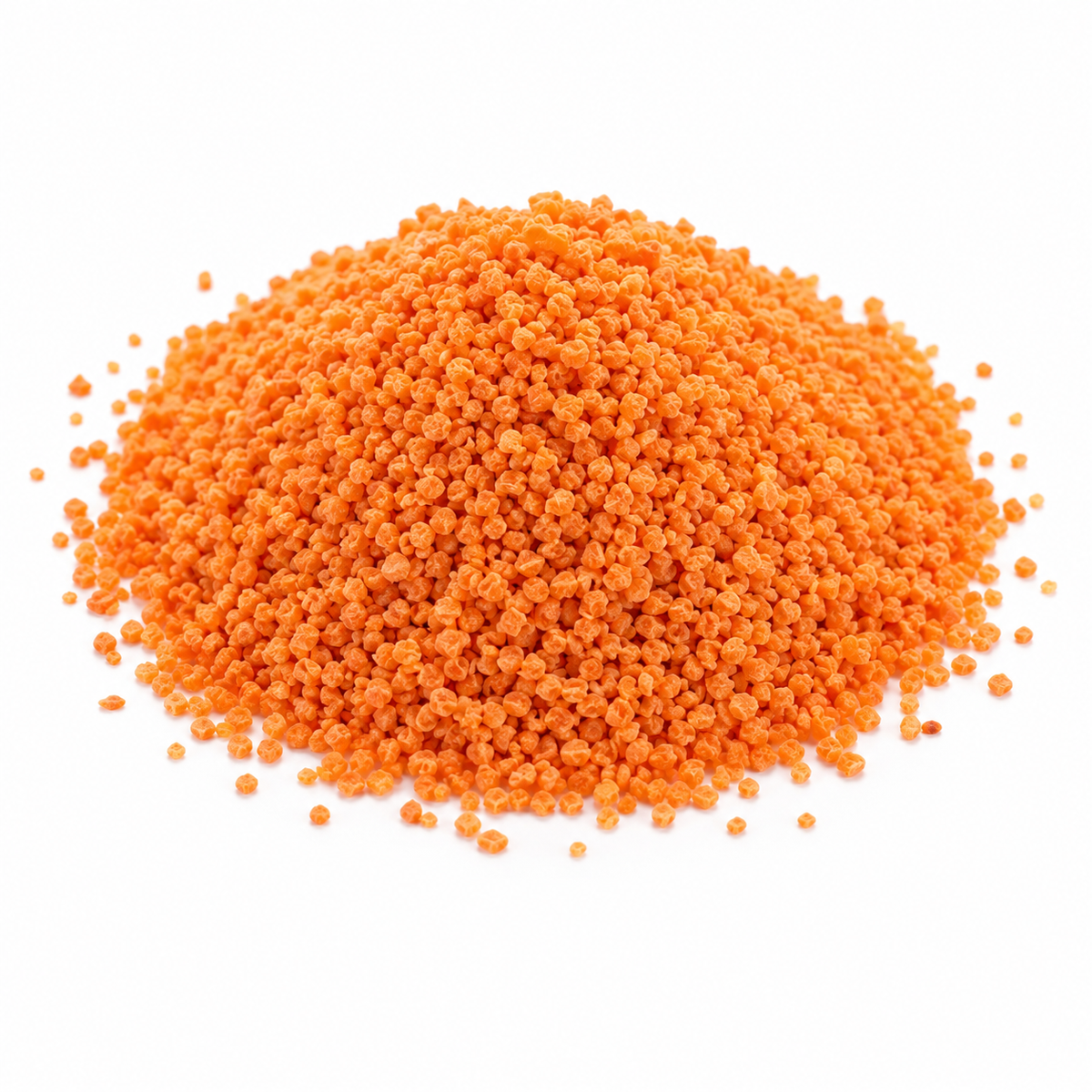 Morcov granulat, grămadă de granule de morcov deshidratat